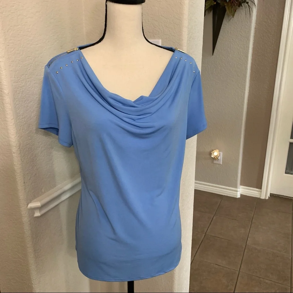 Carmen Marc Valvo blue top - Picture 3 of 11